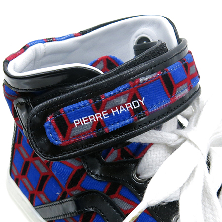 PIERRE HARDY(�ǿ����Ƹ���) ��Ƽ �÷� ť�� ����ž �̹���4 - ���̺��� �߰���ǰ