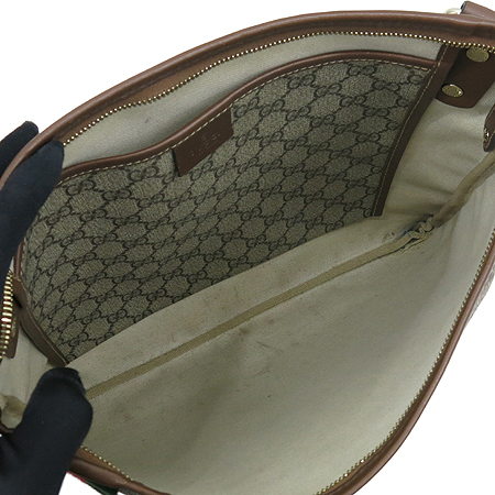 Gucci(����) 246412 �ñ״�ó �� ���� GG�ΰ� PVC �޽��� ũ�ν��� �̹���7 - ���̺��� �߰���ǰ