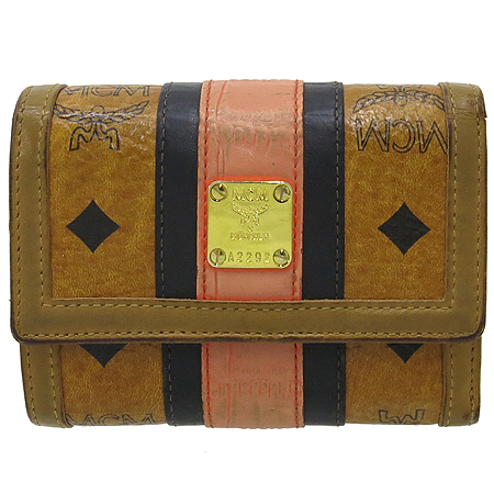 ������  ������