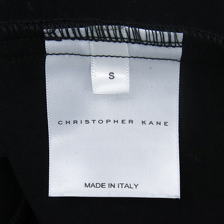 Christopher Kane(ũ�������� ����) ���� ���� Ƽ �̹���5 - ���̺��� �߰���ǰ