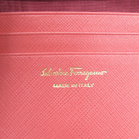 Ferragamo(��󰡸�) 22 7122 ��ũ ���ǾƳ� ���� ��ġ����� ������ �̹���6 - ���̺��� �߰���ǰ