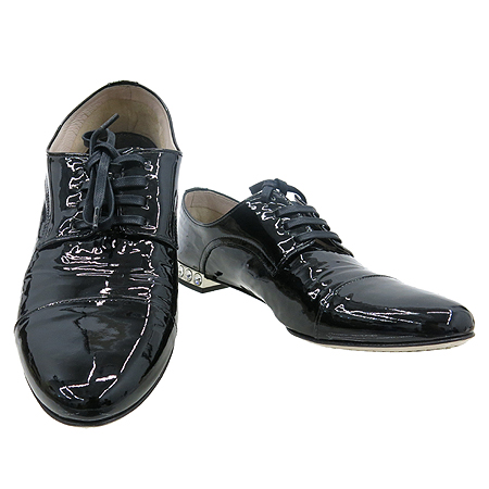 MiuMiu(�̿�̿�) CALZATURE VERNICE NERO ���� ���̴�Ʈ ���̽� �� ũ����Ż��� �����뱸�� �̹���2 - ���̺��� �߰���ǰ