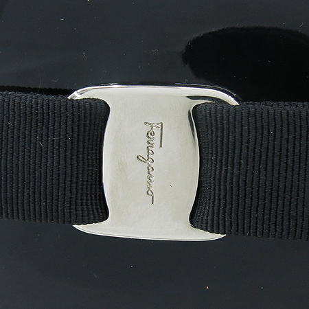 Ferragamo(��󰡸�) 22 A926 ���̴�Ʈ ���� ���� �ٶ���� 2�� ������ �̹���3 - ���̺��� �߰���ǰ