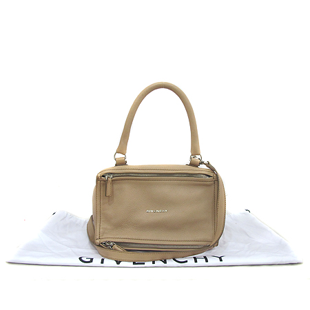 ����� �ǵ��� ���� 