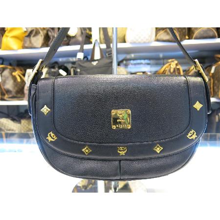 ������  �����