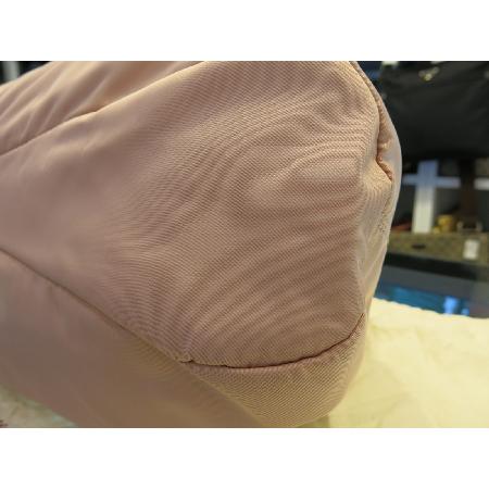 Ferragamo(��󰡸�)���� �ٶ���� ��ũ ��Ʈ������ �̹���3 - ���̺��� �߰���ǰ