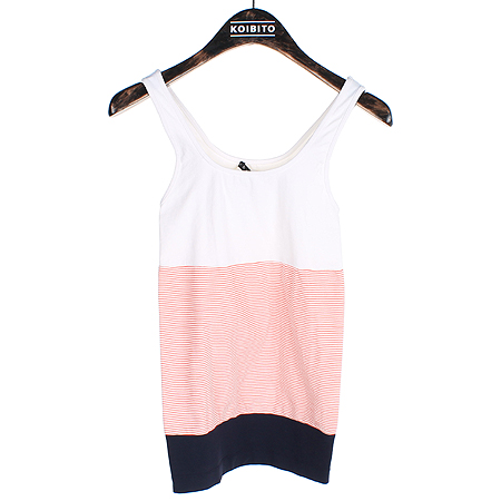 ��  ����