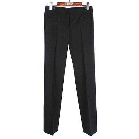 ��  ����