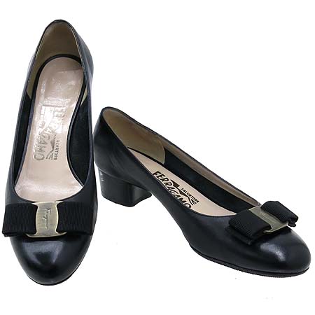 Ferragamo(��󰡸�) 0422070 VARA(�ٶ�) ���� CALF ���� ������ ���� ���� �̹���2 - ���̺��� �߰���ǰ
