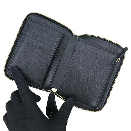 Vivienne_Westwood(���ȿ���Ʈ���) VESC WA2019 ���� ���ǾƳ� ���� ������ �̹���4 - ���̺��� �߰���ǰ