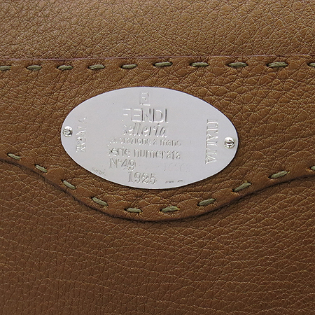 Fendi(���) 8BT109 �������� ��Ż�� ����� ���� ũ�ν��� �̹���3 - ���̺��� �߰���ǰ