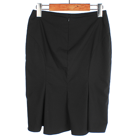 Armani COLLEZIONI(�Ƹ����� �÷�������) �����÷� ��ĿƮ �̹���2 - ���̺��� �߰���ǰ