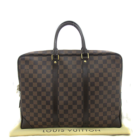 ���̺���  ��Ʈ��