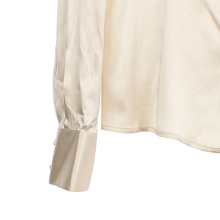 Emporio Armani(�������� �Ƹ�����) ���̺����÷� ���콺 �̹���3 - ���̺��� �߰���ǰ