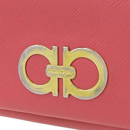 Ferragamo(��󰡸�) 22 B481 ���� ��ġ�� �ΰ� ��� ���ǾƳ� ������ �̹���2 - ���̺��� �߰���ǰ