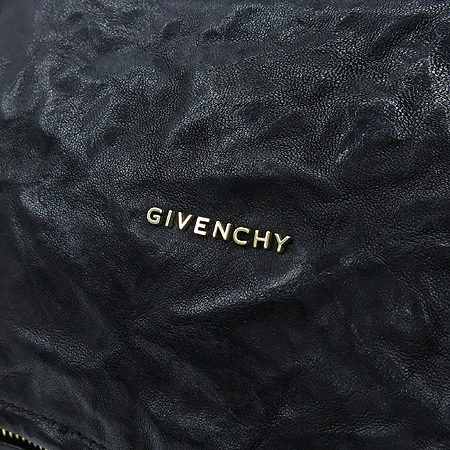 GIVENCHY(�����) ����Ų ��Ŭ ���� �ǵ��� M������ ����ΰ� 2WAY �̹���4 - ���̺��� �߰���ǰ