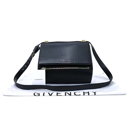 ����� �ǵ��� �ڽ� �̵�� 