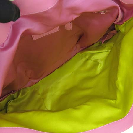 Moschino(��Ű��) ��Ƽ �÷� Ŭ��ġ�� ����� �̹���5 - ���̺��� �߰���ǰ