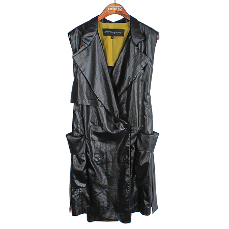 ������  ����