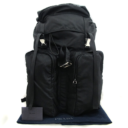 �����  ����