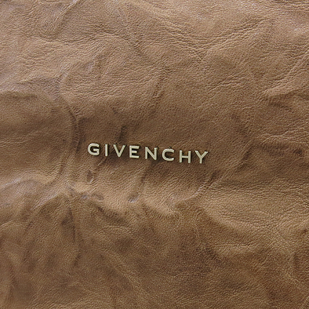 GIVENCHY(�����) ���� ��Ŭ ����Ų ����ΰ� �ǵ��� L������ 2WAY �̹���4 - ���̺��� �߰���ǰ