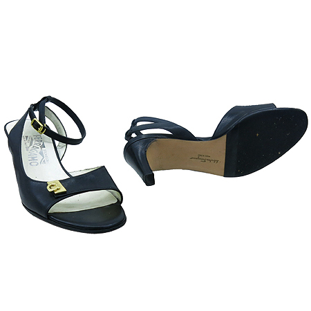 Ferragamo(��󰡸�) ���� ��ġ�� �ΰ� ���� ���� ������ ������ ���� �̹���2 - ���̺��� �߰���ǰ