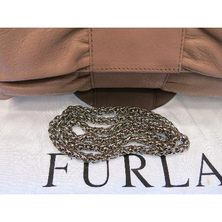 FURLA(�Ƕ�) ��ũ Ŭ��ġ�װ� ����� �̹���4 - ���̺��� �߰���ǰ