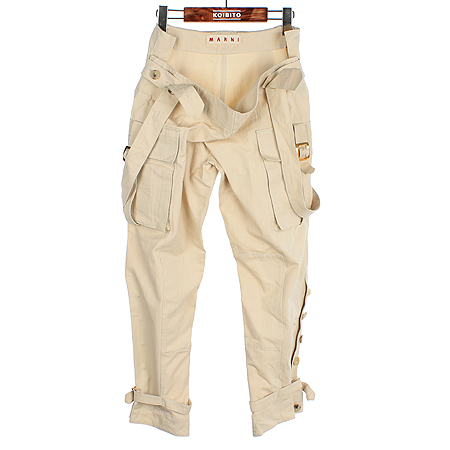 ������  ����