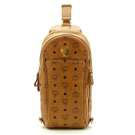 ������  ����