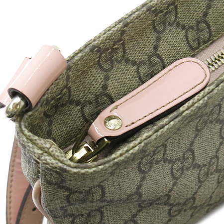 Gucci(����) 201538 GG�ΰ� PVC ��ũ Ʈ���� �̴� ũ�ν��� [�б�������] �̹���4 - ���̺��� �߰���ǰ