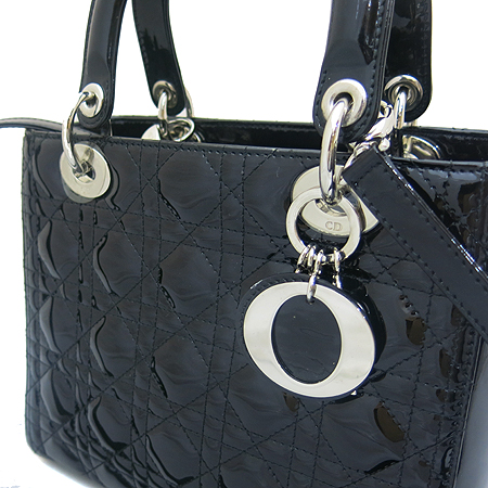 Dior(ũ����î���) VRB44551 ���̵� ��� ���� ���̴�Ʈ ��� 2WAY [��������] �̹���4 - ���̺��� �߰���ǰ