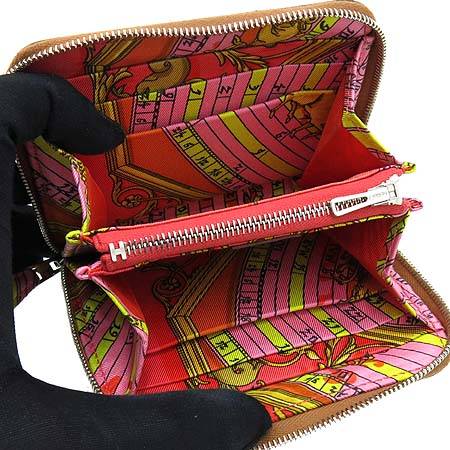 Hermes(�����޽�) SILK'IN(��ũ ��) COMPACT ¤�� ������ �̹���4 - ���̺��� �߰���ǰ