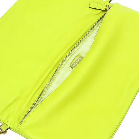 Prada(�����) ����Ʈ��ġ ���� ���ο� �÷� Ŭ��ġ �� ����� �̹���5 - ���̺��� �߰���ǰ