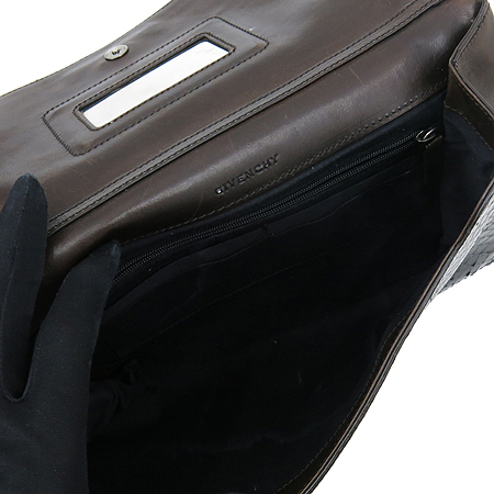 GIVENCHY(�����) ���� �ΰ� ��� ���� ���� Ŭ��ġ�� ü�� ����� �̹���5 - ���̺��� �߰���ǰ