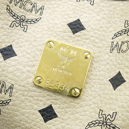 MCM(������) ���� �ΰ� ��� ���佺 ������ ����� �̹���4 - ���̺��� �߰���ǰ