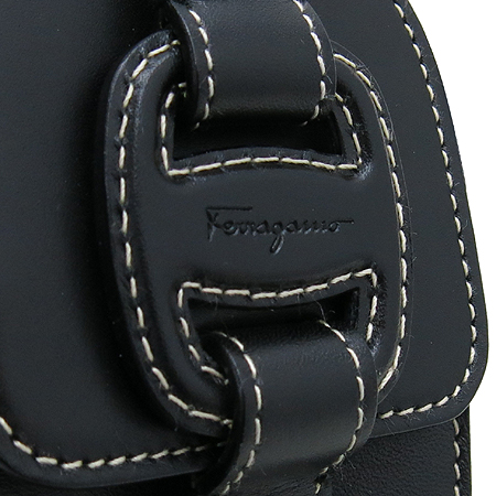 Ferragamo(��󰡸�) 22 3195 �ٶ� ��� ���� �÷� ���� �ٿ뵵 ���̽� �̹���3 - ���̺��� �߰���ǰ