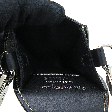 Ferragamo(��󰡸�) 22 3195 �ٶ� ��� ���� �÷� ���� �ٿ뵵 ���̽� �̹���4 - ���̺��� �߰���ǰ