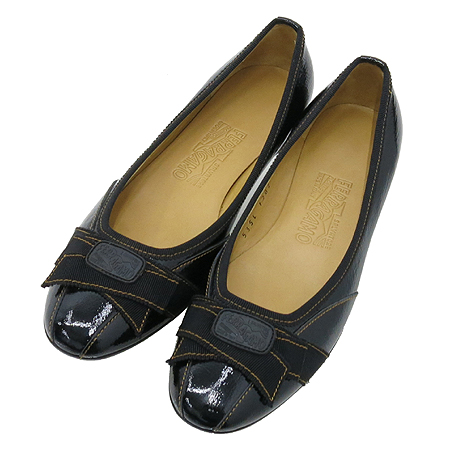 Ferragamo(��󰡸�) ���� ���̴�Ʈ ������ �÷� ���� �̹���5 - ���̺��� �߰���ǰ