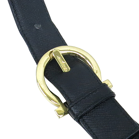 Ferragamo(��󰡸�) 21 0702 ���� ��ġ�� ��� �簢 ����� �̹���4 - ���̺��� �߰���ǰ