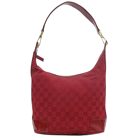 ����  �����