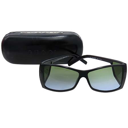 ����  ���۶�