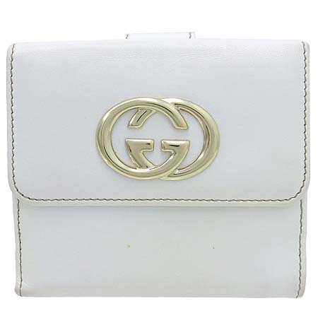 ����  ������