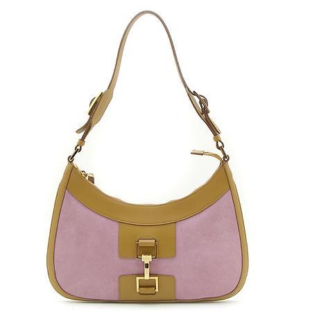 ����  �����