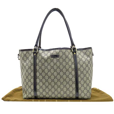 ����  �����