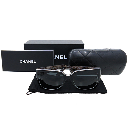 ����  ���۶�