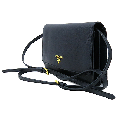 Prada(�����) 1M1361 SAFFIANO METAL NERO ���ǾƳ� ���� ����ΰ� Ŭ��ġ ���� ũ�ν��� �̹���2 - ���̺��� �߰���ǰ