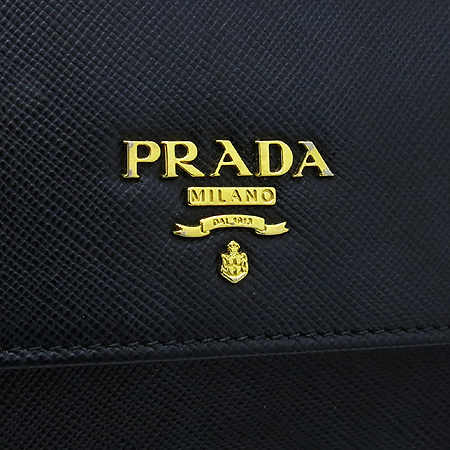 Prada(�����) 1M1361 SAFFIANO METAL NERO ���ǾƳ� ���� ����ΰ� Ŭ��ġ ���� ũ�ν��� �̹���3 - ���̺��� �߰���ǰ