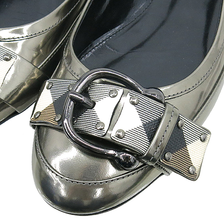 Burberry(������) �ǹ� ��Ż�� ���üũ PVC ��Ʈ��� �÷� ���� �̹���4 - ���̺��� �߰���ǰ