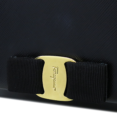 Ferragamo(��󰡸�) 22 B558 ���ǾƳ� ���� ������� ���� ü�� ũ�ν��� �̹���3 - ���̺��� �߰���ǰ