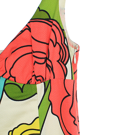 Moschino(��Ű��) �ö������ �μҸ� �� ���ǽ� �̹���3 - ���̺��� �߰���ǰ